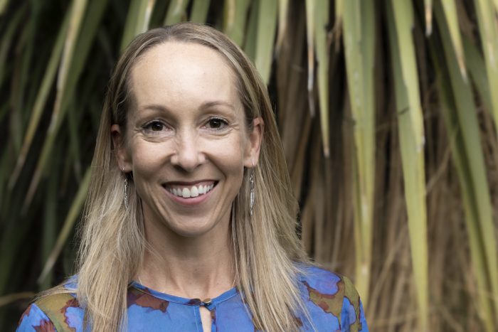 Dr. Lisa Borgman